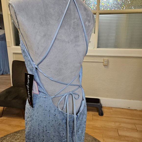 Size 14 light blue shimmer lace/rhinestone high neck lace trumpet NWT - Picture 4 of 11